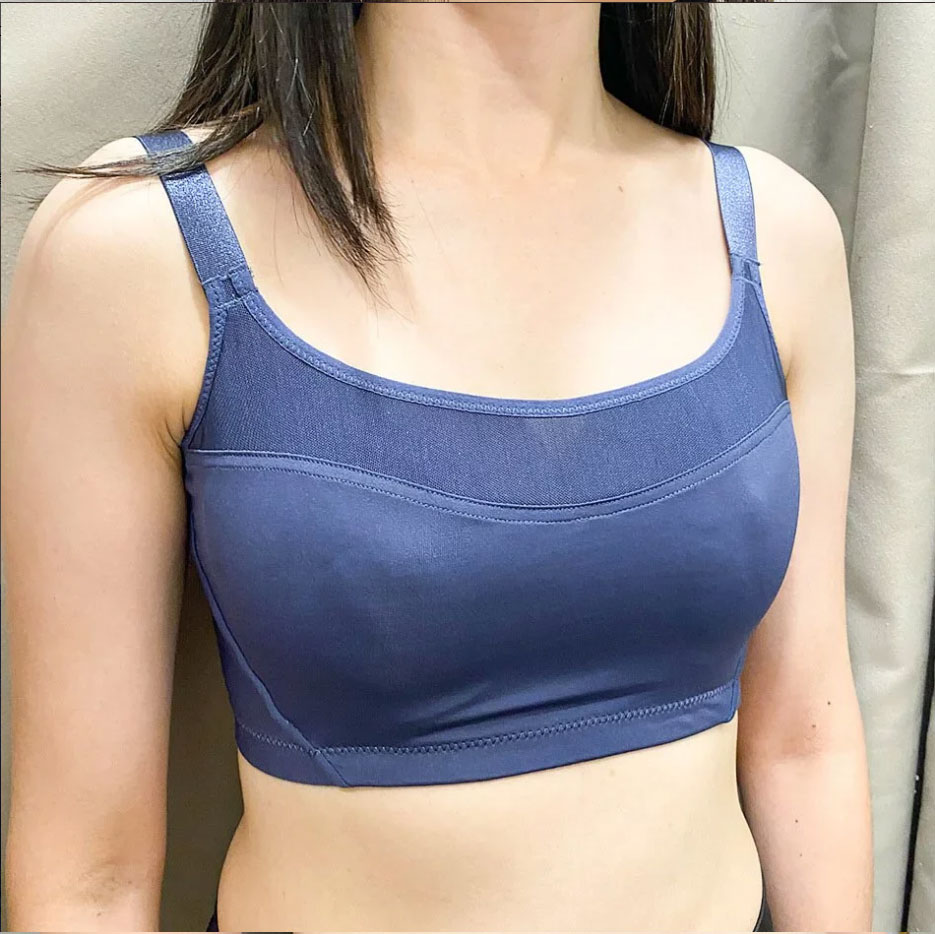 斷碼 !!! 6985-重機能•高強度 穩定包覆軟鋼圈運動內衣只限深藍色Size L (適合上圍36-40 Cup B-E)