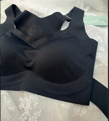 斷碼 !!!SP2501 無縫多功能內衣 只限黑色Size L (適合上圍36-40 Cup B-E)